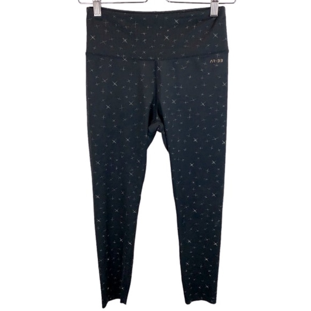AR-33 Black Grey Star Pattern High Waisted Cropped Leggings sz M EUC